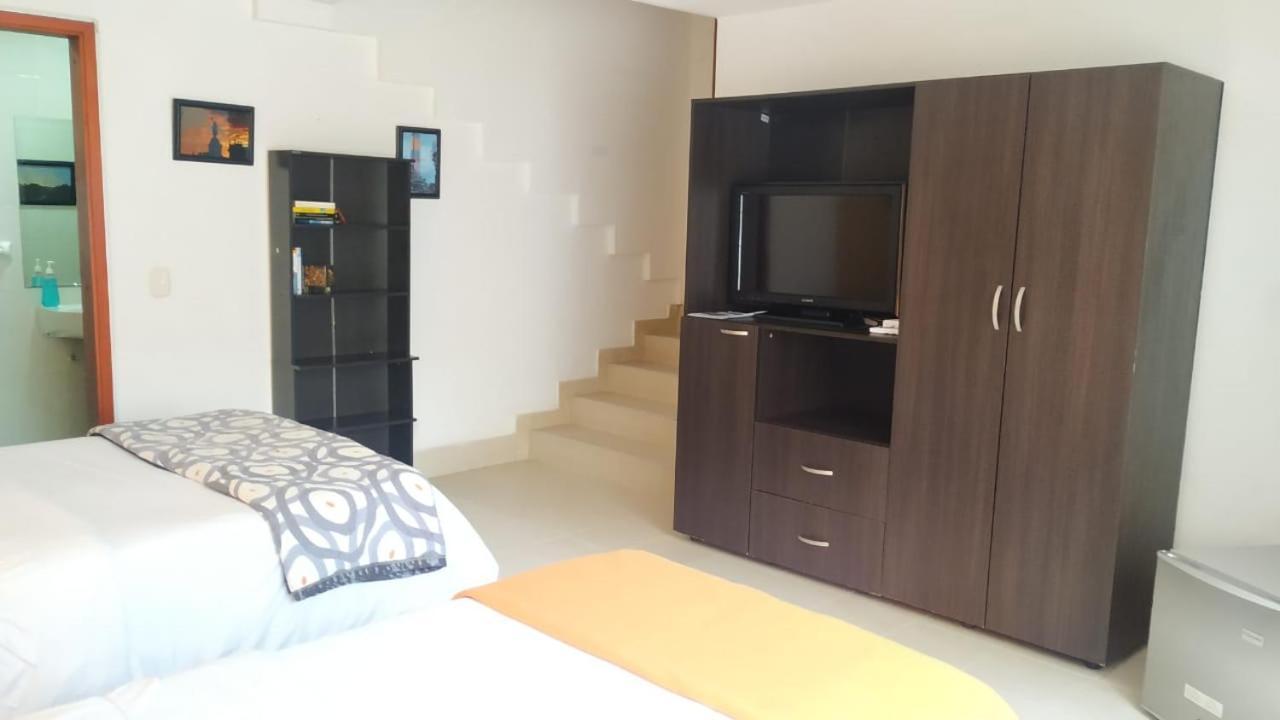 Casa Prada Bed & Breakfast Bogotá Esterno foto