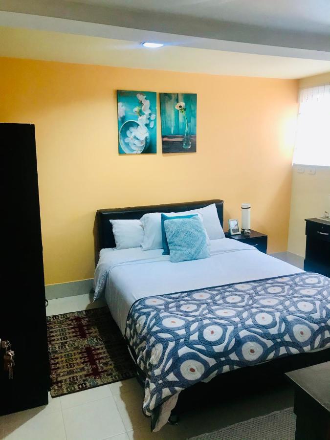 Casa Prada Bed & Breakfast Bogotá Esterno foto