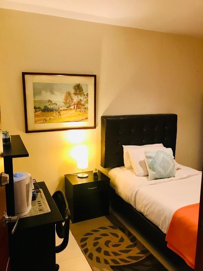 Casa Prada Bed & Breakfast Bogotá Esterno foto