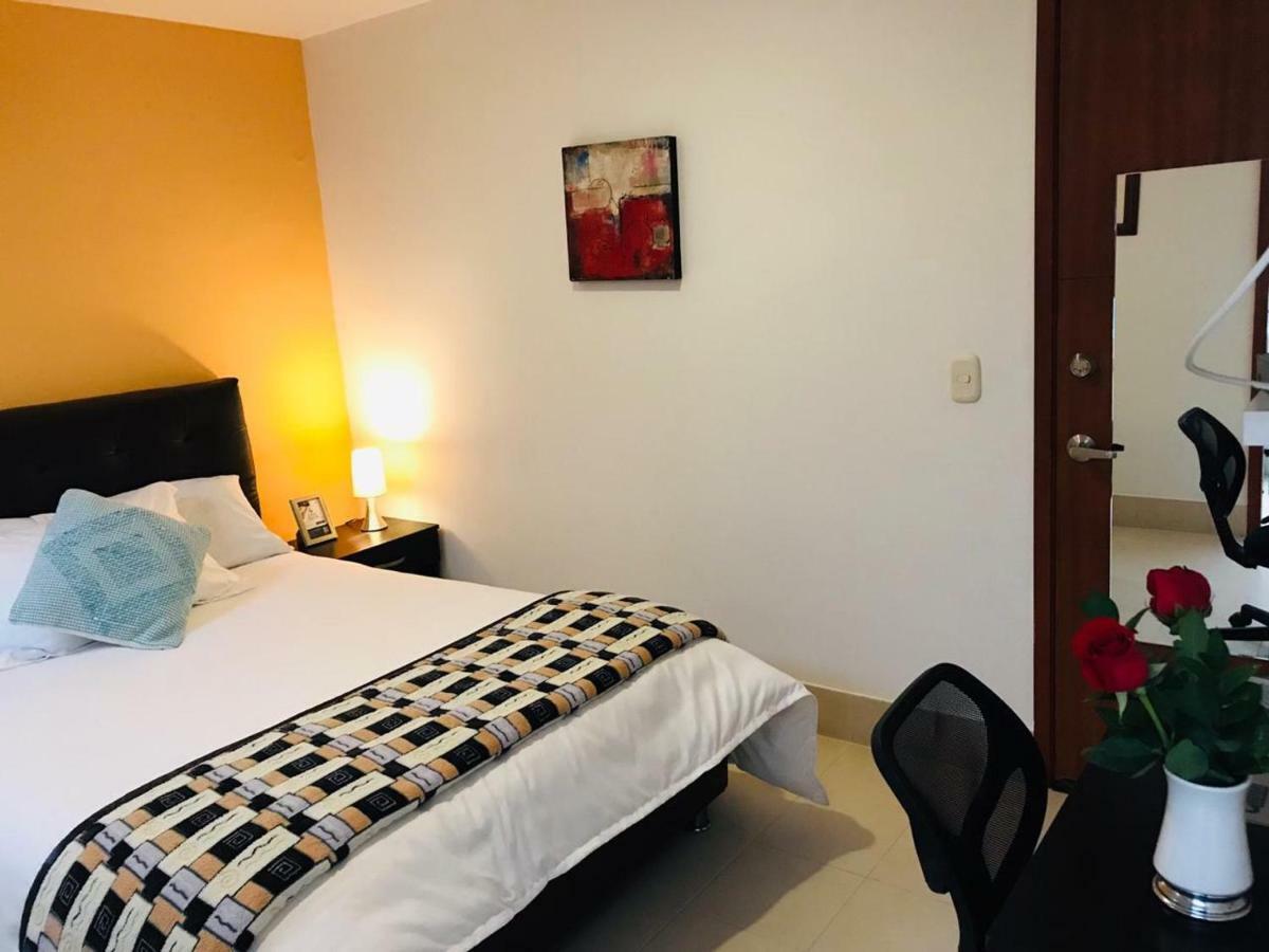 Casa Prada Bed & Breakfast Bogotá Esterno foto